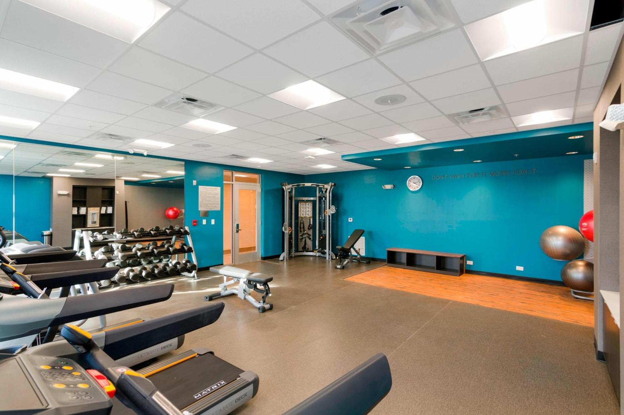 Fairfield Inn & Suites By Marriott St Petersburg North Екстер'єр фото