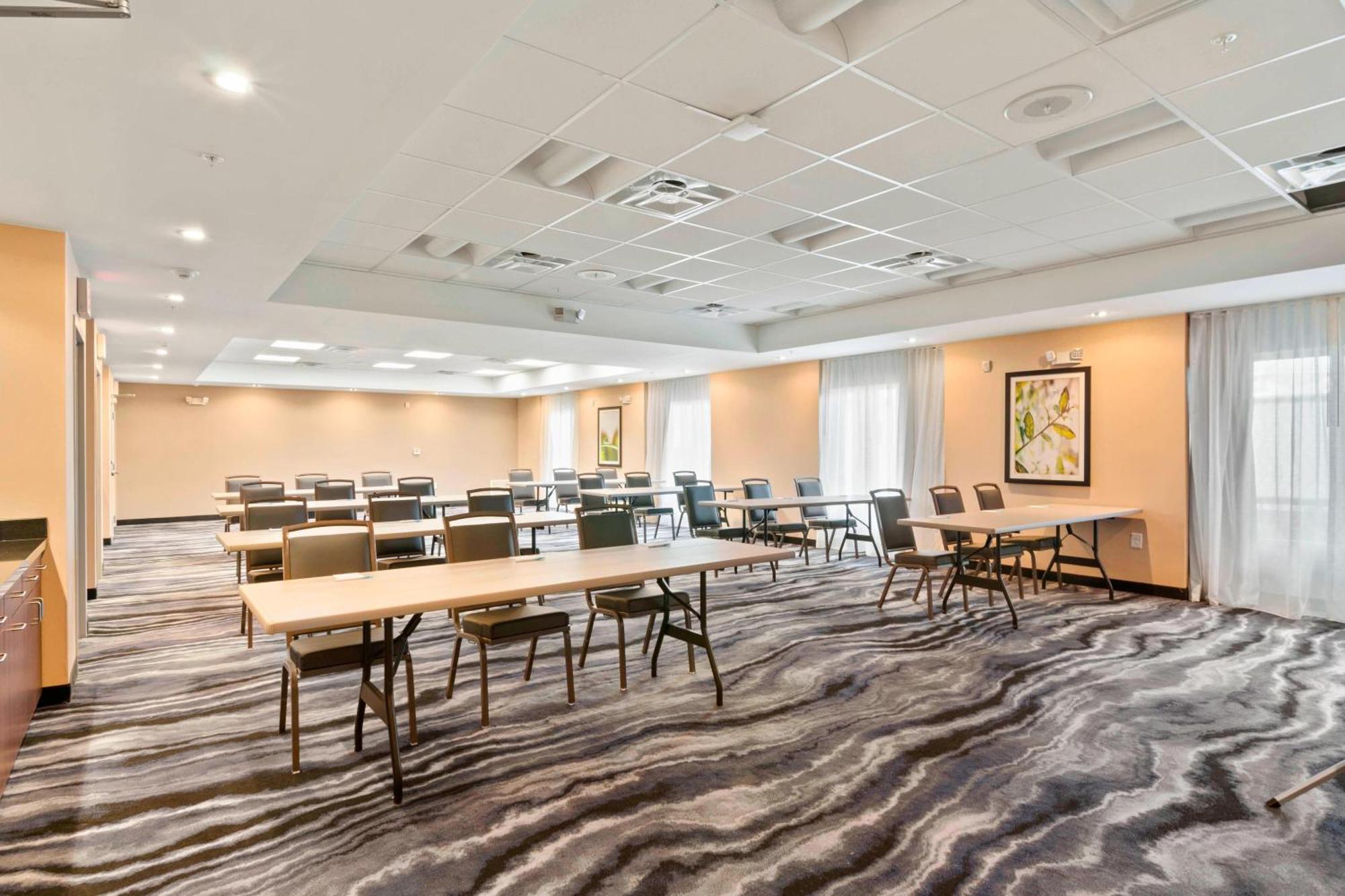 Fairfield Inn & Suites By Marriott St Petersburg North Екстер'єр фото