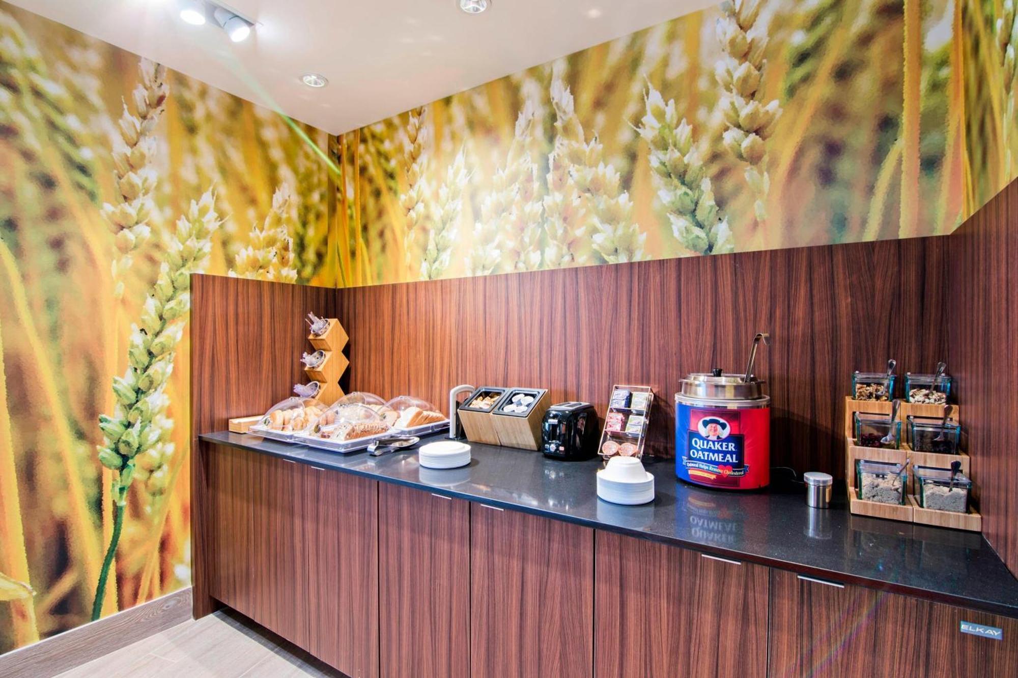 Fairfield Inn & Suites By Marriott St Petersburg North Екстер'єр фото