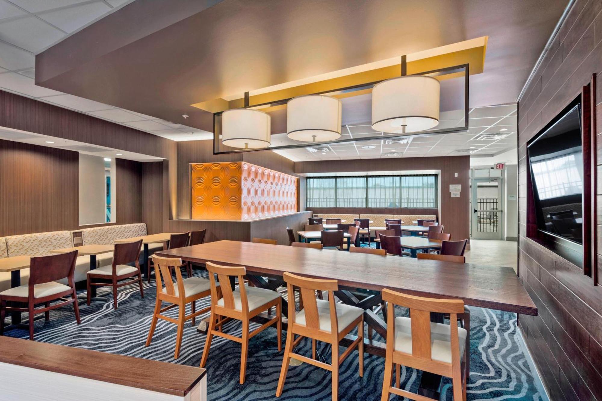 Fairfield Inn & Suites By Marriott St Petersburg North Екстер'єр фото