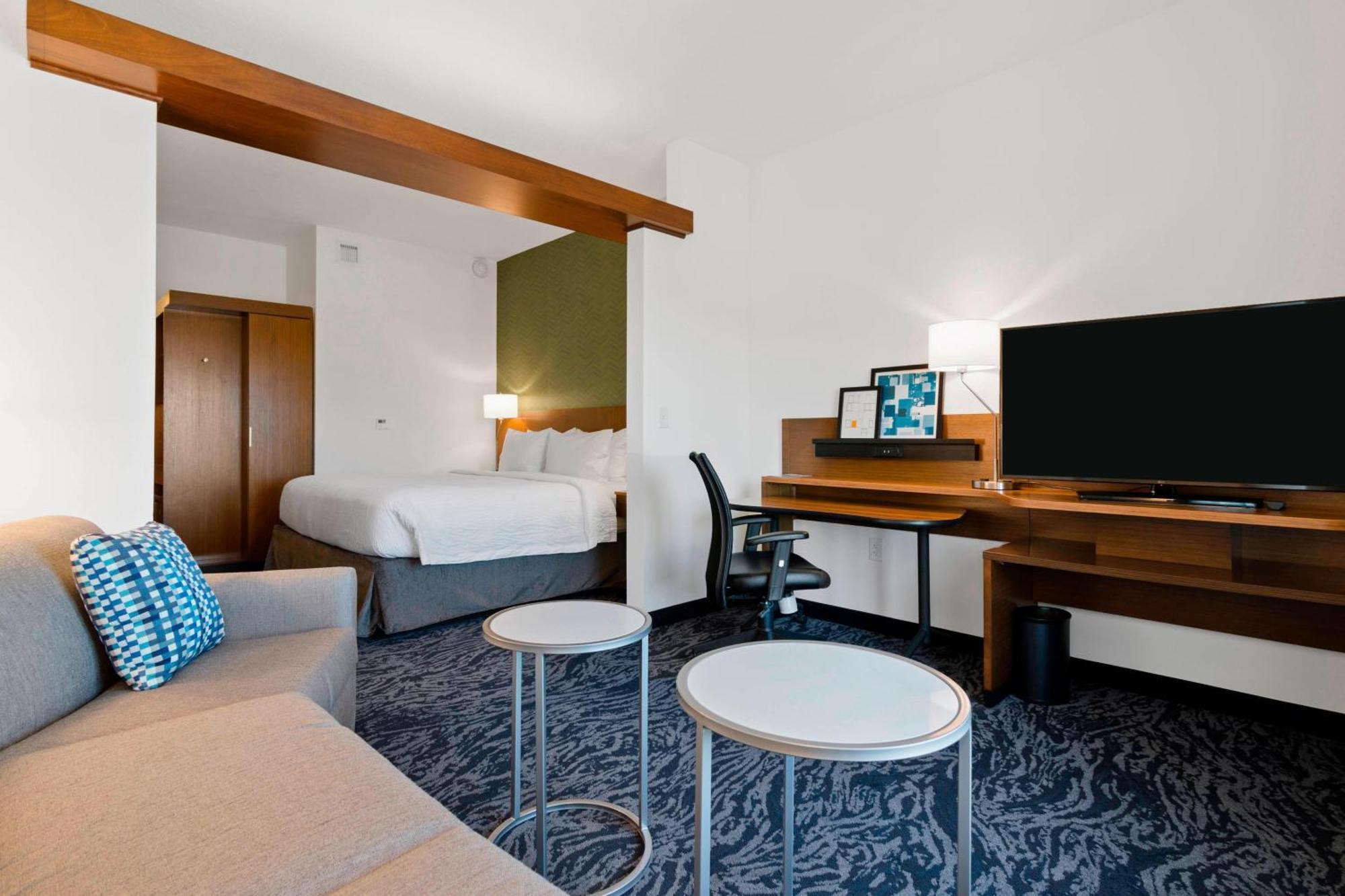 Fairfield Inn & Suites By Marriott St Petersburg North Екстер'єр фото