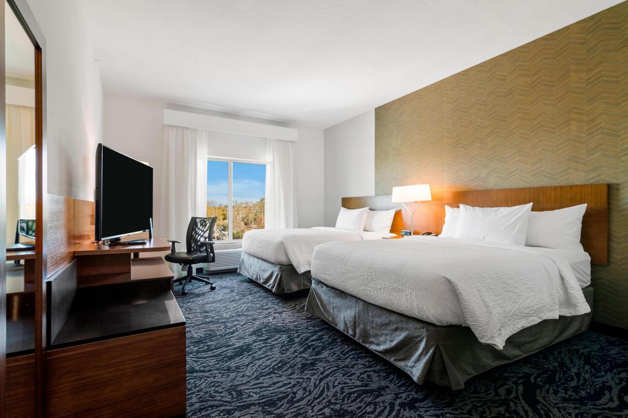 Fairfield Inn & Suites By Marriott St Petersburg North Екстер'єр фото